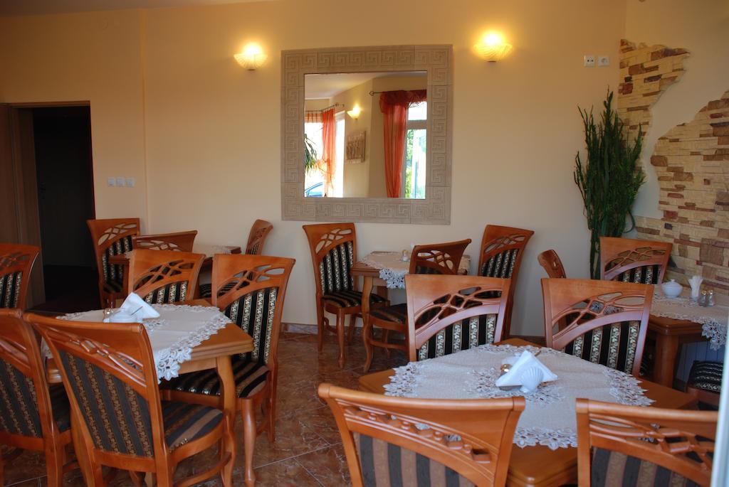 Hotel Hawana Bydgoszcz Bagian luar foto
